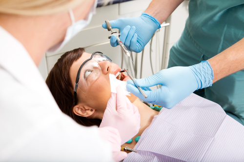 7 Ways To Make Novocaine Numbness Go Away After Dentist